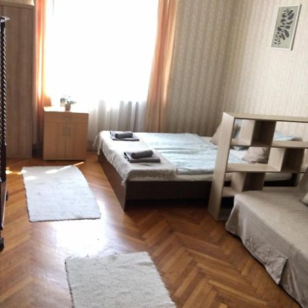 Cozy Flat At Stadionok M Station Budapesta Exterior foto