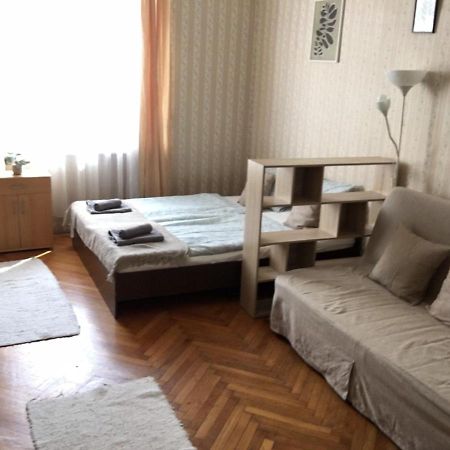 Cozy Flat At Stadionok M Station Budapesta Exterior foto